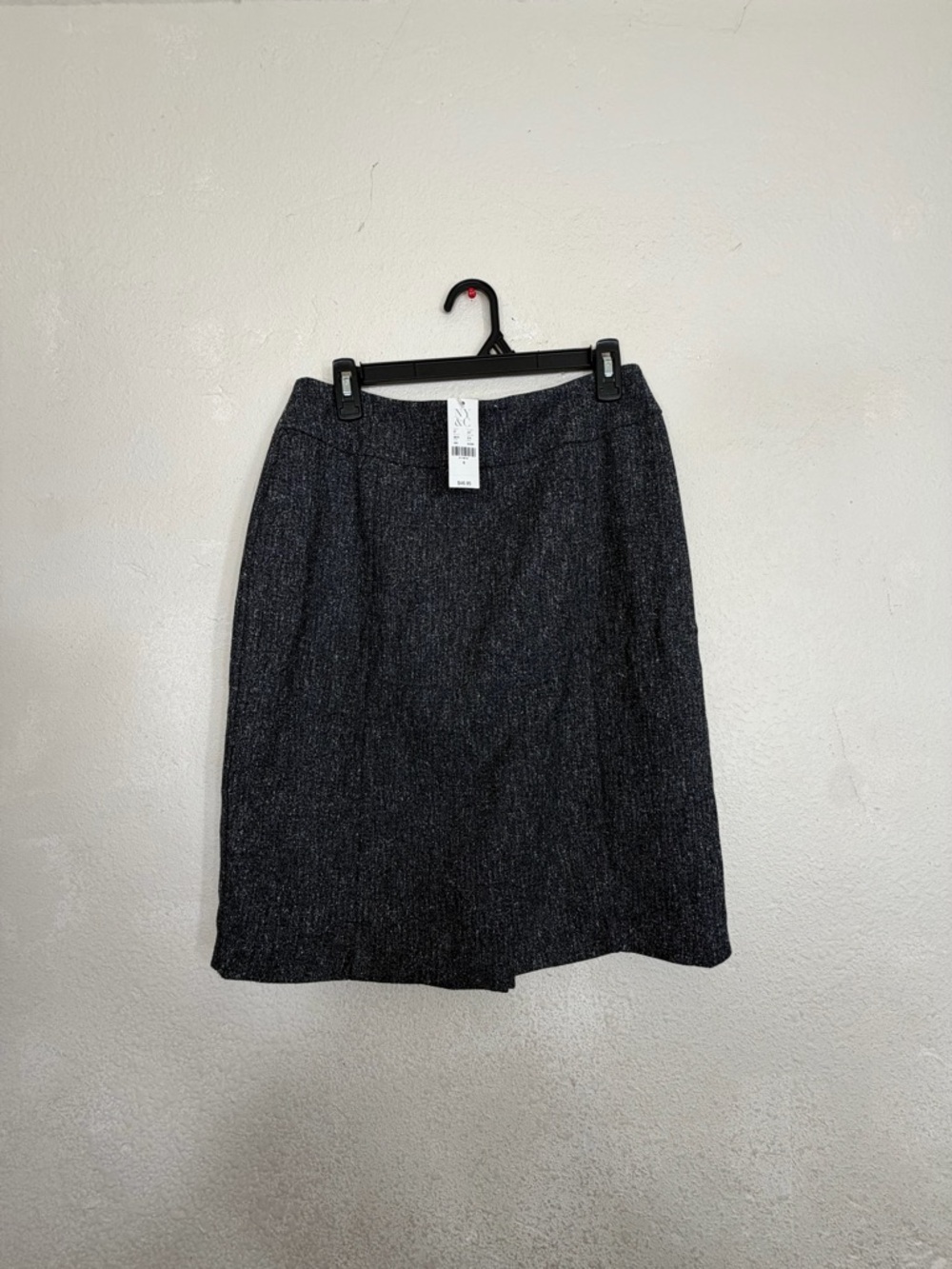 NWT New York & Company Charcoal Grey Tweed Pencil Skirt - Size 6